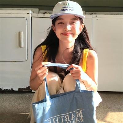 50英尺高的女人